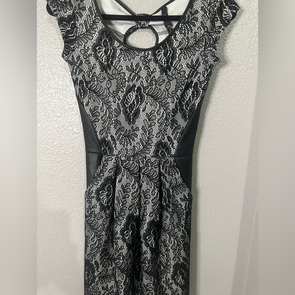 Lace print cocktail dress